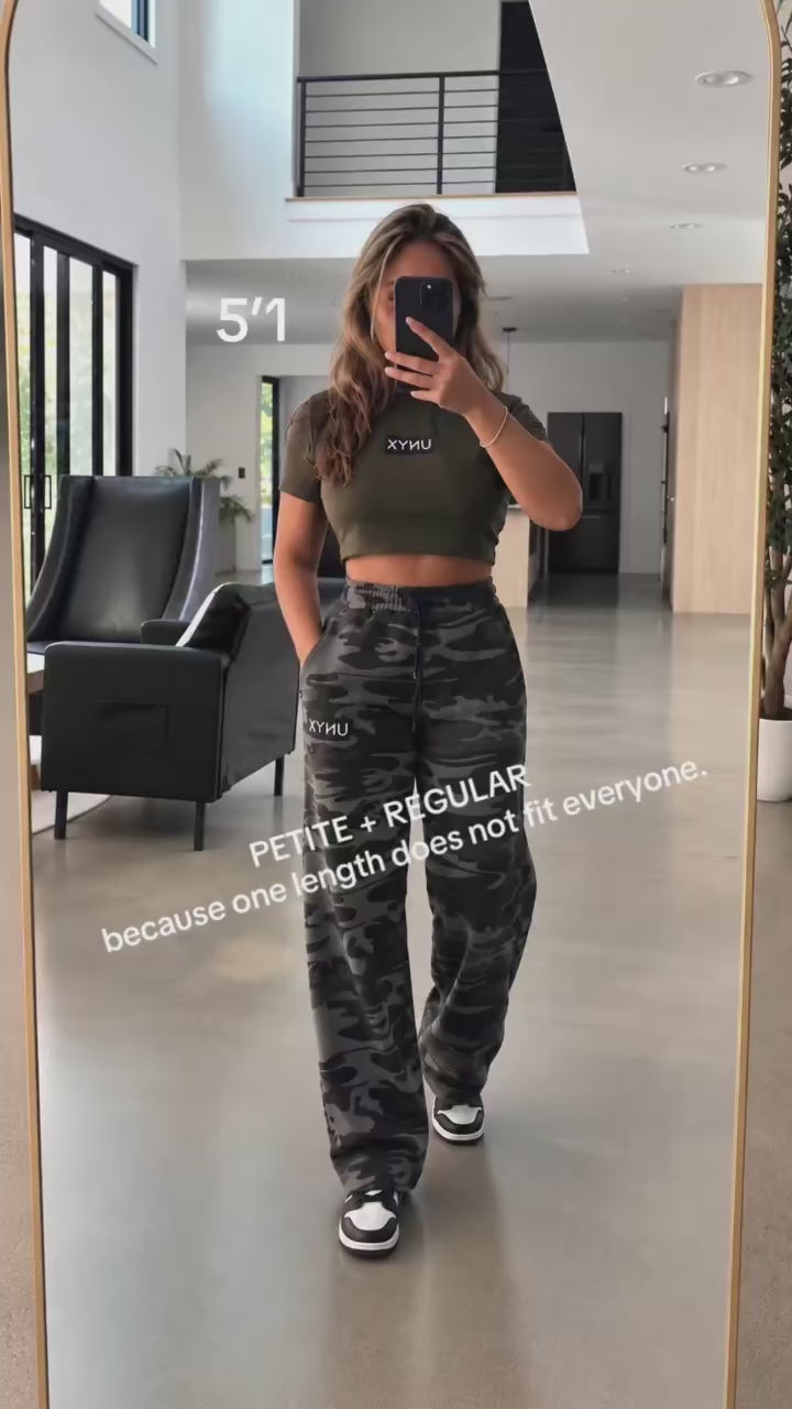 UNYX Camo Wide-Leg Pants